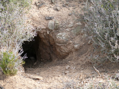 شناسایی محل دقیق گنج و دفینه در غارها – دفینه مخفی در غارها